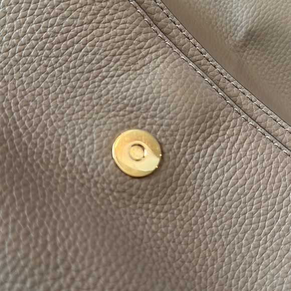 Michael kors cross body tan - Picture 11 of 13